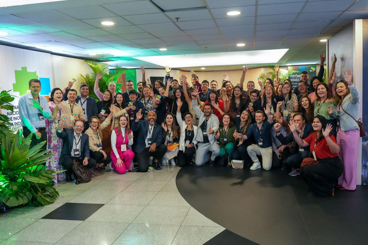 Equipe rondoniense acompanha o lançamento do programa Juntos pela Indústria, iniciativa que promete ampliar a inovação nas micro e pequenas indústrias.