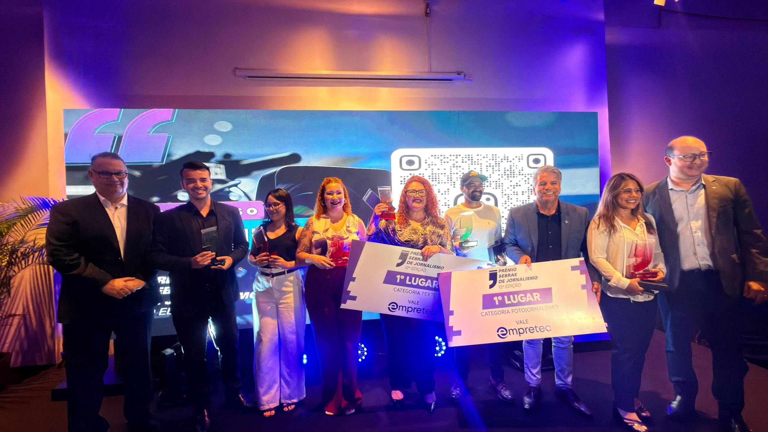 Vencedores da etapa estadual do 12º Prêmio Sebrae de Jornalismo em Rondônia que celebraram o reconhecimento de reportagens que destacam o empreendedorismo e o impacto dos pequenos negócios no desenvolvimento do estado.
