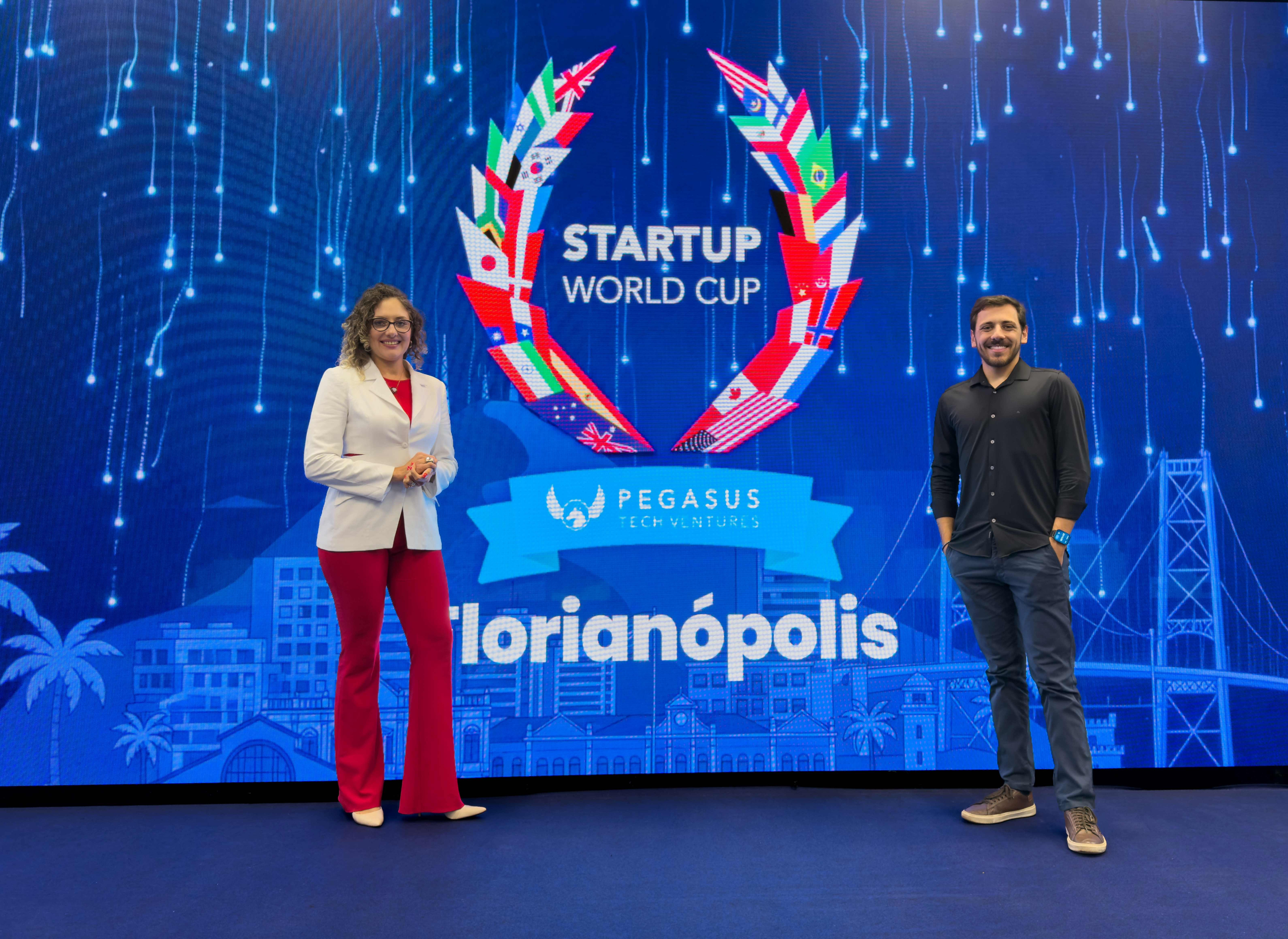 CEO da Nativ, Samia Manthey Hecktheuer, durante a participa&ccedil;&atilde;o da startup no Startup World Cup 2026, em Florian&oacute;polis (SC).